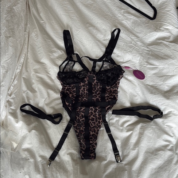 Intimates & Sleepwear | Leopard Print Lingerie Set With Black Straps ...